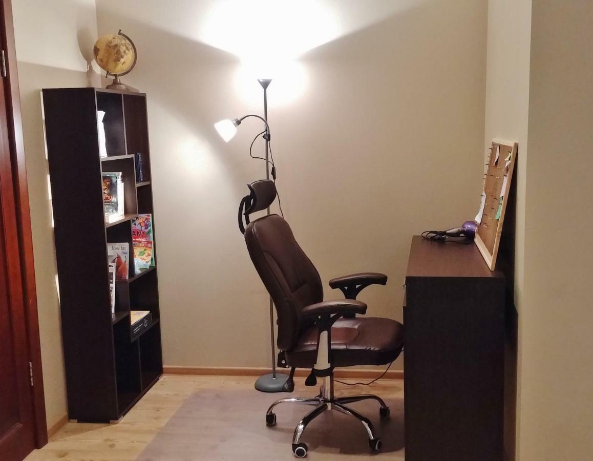 شقة Baltic Amber In Diplomatic District & Free Parking ريغا المظهر الخارجي الصورة
